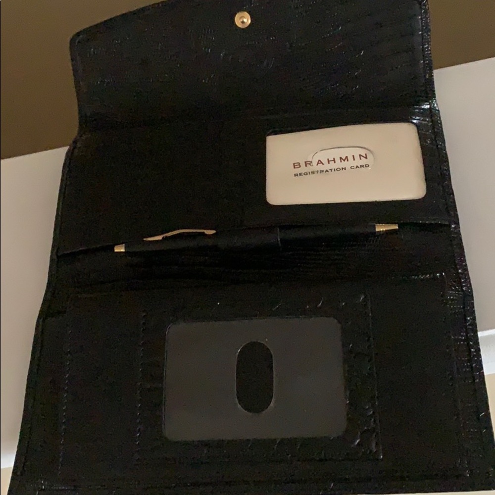 Brahmin Purse & Wallet